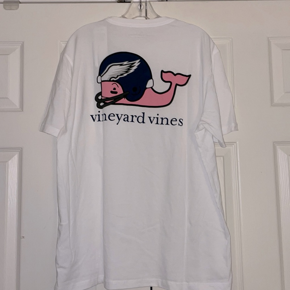 Philadelphia Eagles Vineyard vines T-Shirt